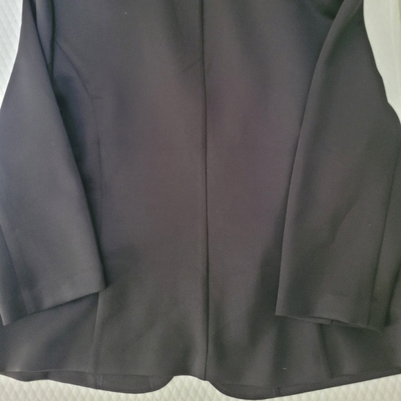 89th + Madison Black Blazer Zip  Pockets Slight Sheen and Stretch 3/4 Sleeve XL - Picture 4 of 6